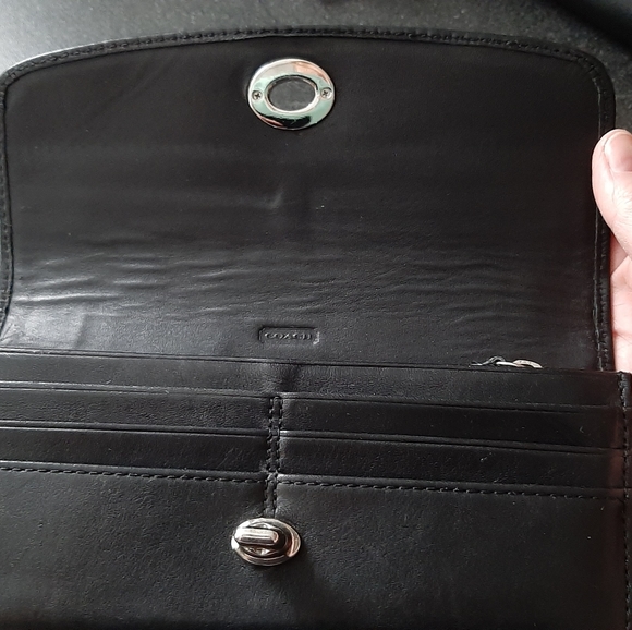 Coach wallet - Picture 2 of 4